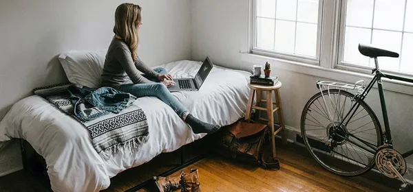 7 tips om succesvol thuis te studeren (+ 3 handige tools om echt iets gedaan te krijgen)