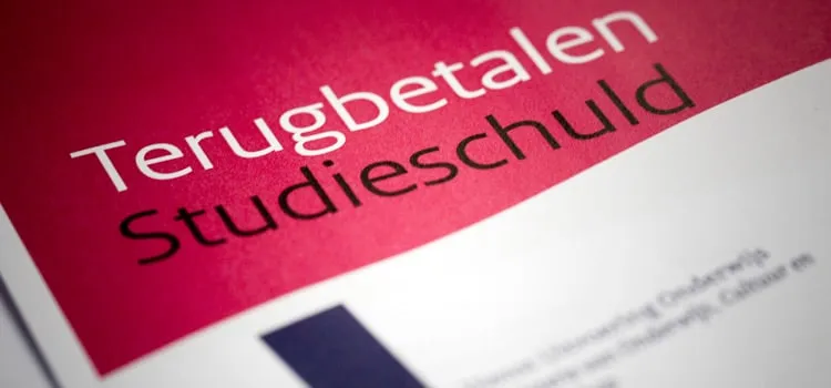 Hoe overleef ik het het leenstelsel?