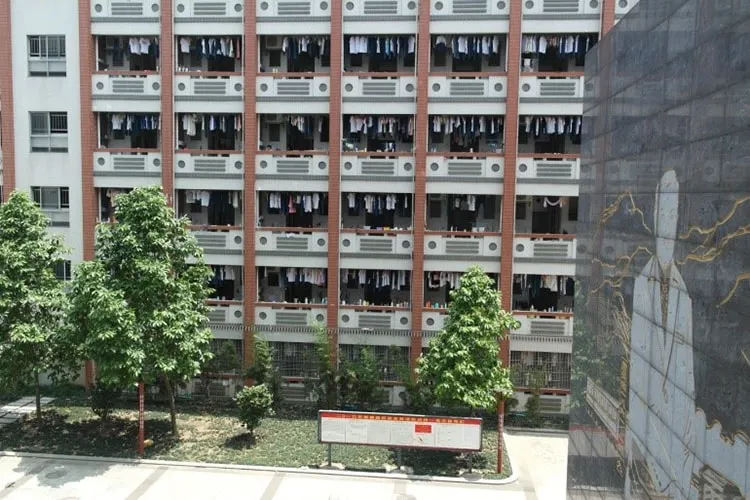 tussenjaar china school buiten