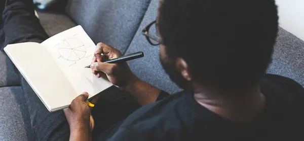 Wat is een Associate Degree? En waarom zou ik ervoor kiezen?