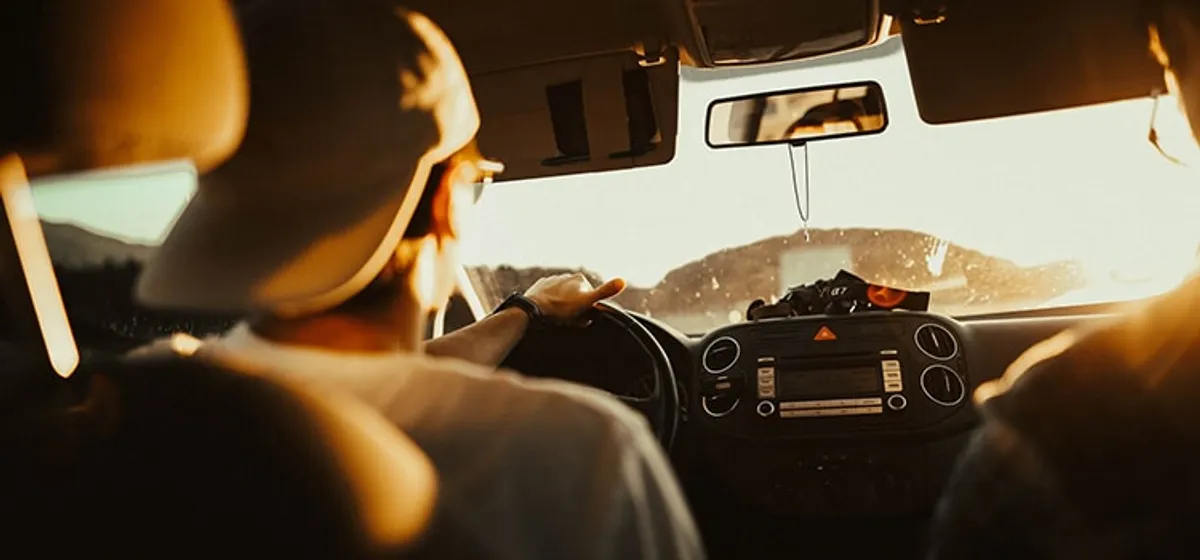 In een tussenjaar je rijbewijs halen? Zo pak je dat aan met dit 5 stappenplan