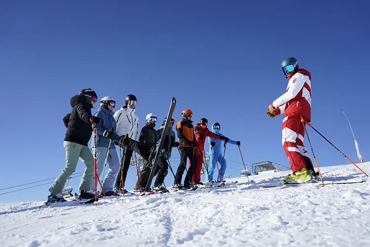 tussenjaar werken oostenrijk skileraar